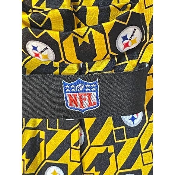 Pittsburgh Steelers Silk Men's Necktie - Picture 4 of 8